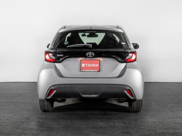 Toyota Yaris IV с пробегом 2021 года, цена 1 070 500 рублей, 100650 км, хэтчбек, Автокод Объявления