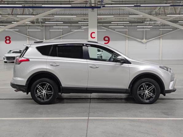 Toyota RAV4 IV (XA40) Рестайлинг с пробегом 2016 года, цена 2 280 000 рублей, 125771 км, внедорожник, Автокод Объявления