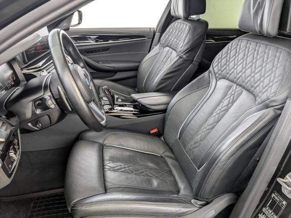 BMW 5 серии VII (G30/G31/G38) Рестайлинг с пробегом 2022 года, цена 5 550 000 рублей, 46630 км, седан, Автокод Объявления