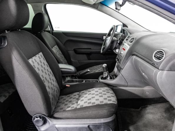 Ford Focus II с пробегом 2006 года, цена 399 000 рублей, 113873 км, хэтчбек, Автокод Объявления