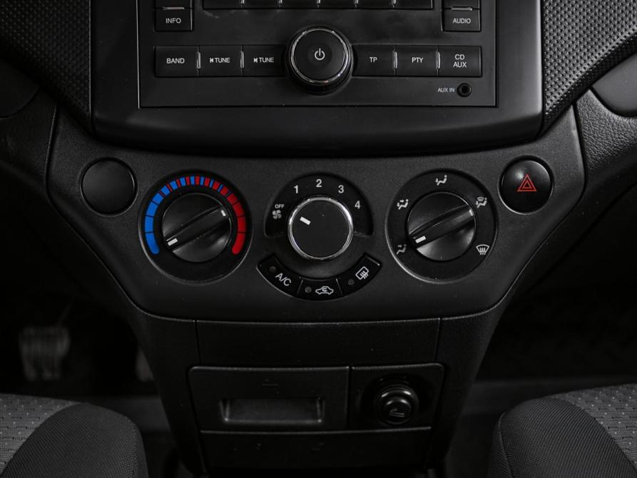 Chevrolet Aveo I Рестайлинг Москва  - изображение 11