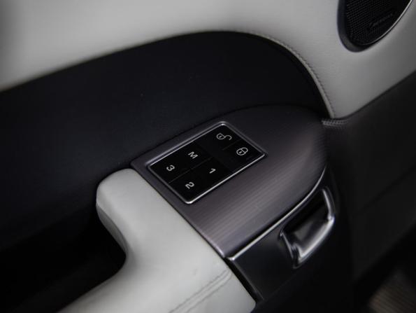 Land Rover Range Rover Sport II с пробегом 2014 года, цена 2 399 000 рублей, 271253 км, внедорожник, Автокод Объявления