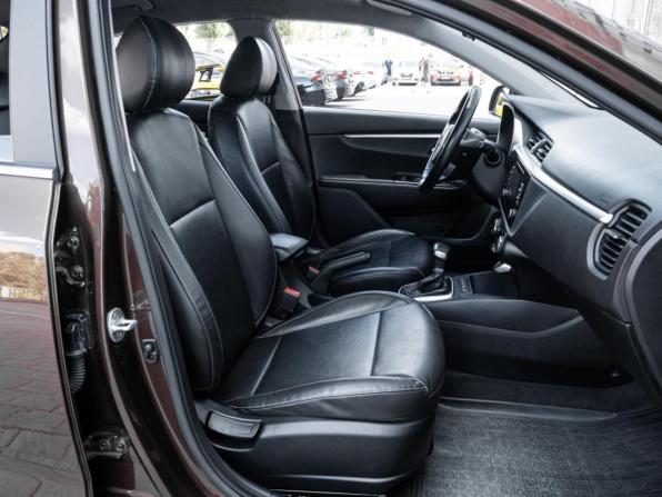 Kia Rio IV Рестайлинг с пробегом 2021 года, цена 1 780 000 рублей, 114859 км, седан, Автокод Объявления