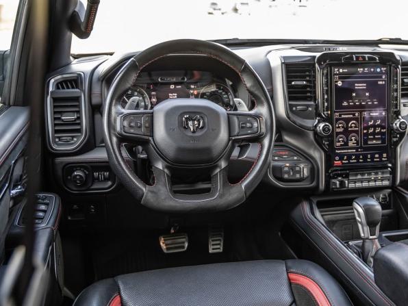 Ram 1500 V с пробегом 2022 года, цена 12 998 000 рублей, 44786 км, offers.body_type.unknown, Автокод Объявления