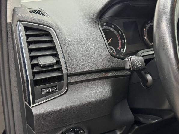 Skoda Karoq I с пробегом 2020 года, цена 2 569 900 рублей, 53500 км, внедорожник, Автокод Объявления