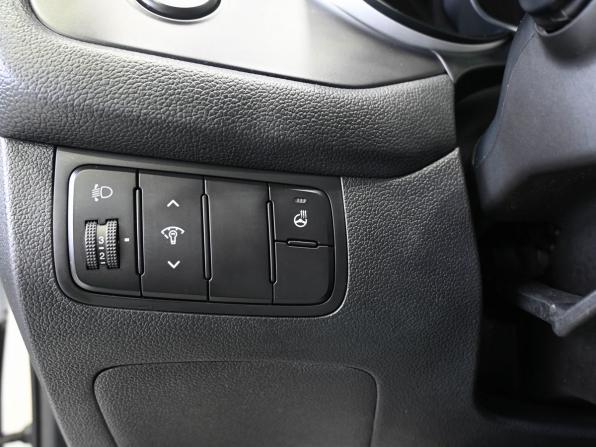 Kia Ceed II Рестайлинг с пробегом 2018 года, цена 1 379 900 рублей, 97320 км, универсал, Автокод Объявления