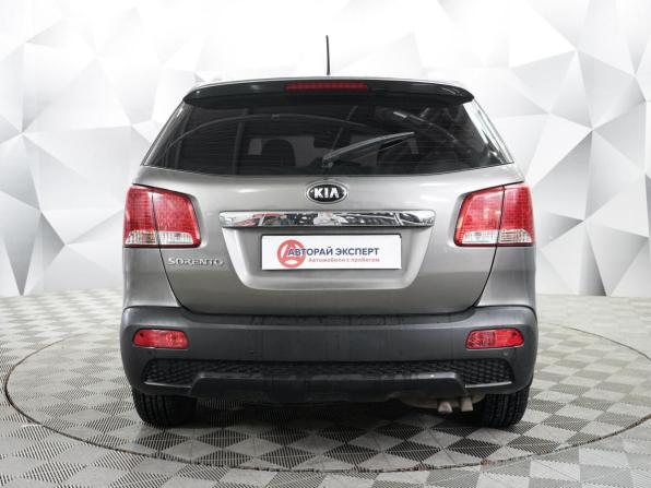 Kia Sorento II с пробегом 2011 года, цена 1 390 000 рублей, 209500 км, внедорожник, Автокод Объявления