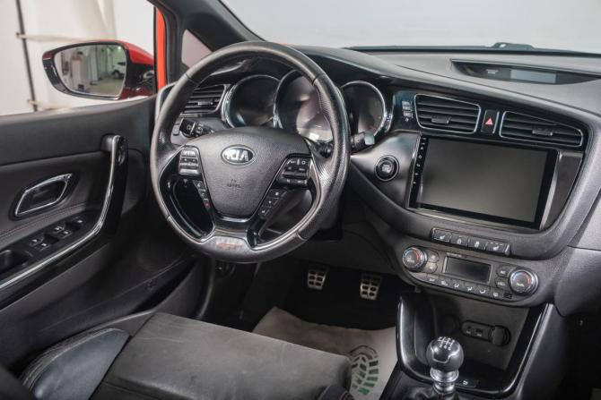 Kia Ceed GT II с пробегом 2014 года, цена 1 269 000 рублей, 190000 км, хэтчбек, Автокод Объявления