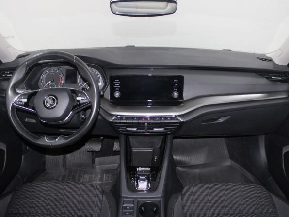 Skoda Octavia IV (A8) с пробегом 2021 года, цена 2 279 900 рублей, 115480 км, лифтбек, Автокод Объявления