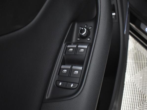 Audi Q7 II (4M) с пробегом 2015 года, цена 2 640 000 рублей, 202455 км, внедорожник, Автокод Объявления
