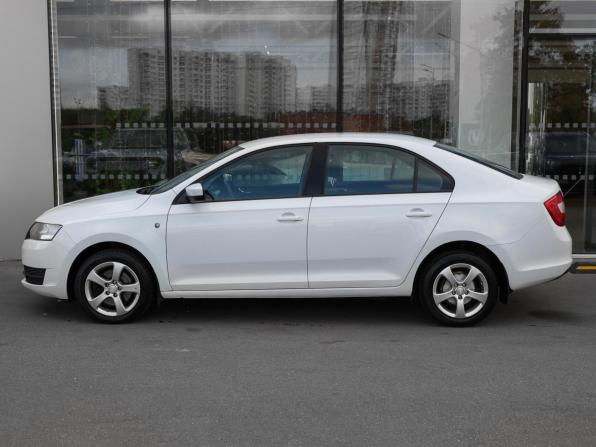Skoda Rapid I с пробегом 2014 года, цена 949 000 рублей, 155350 км, лифтбек, Автокод Объявления