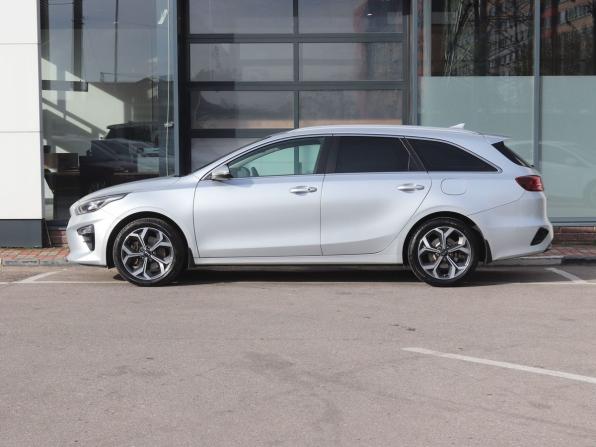 Kia Ceed III с пробегом 2019 года, цена 1 670 000 рублей, 114000 км, хэтчбек, Автокод Объявления