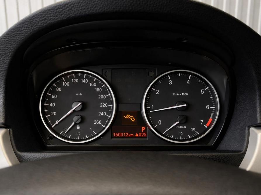 BMW 3 серии V (E90/E91/E92/E93) Рестайлинг Пермь  - изображение 4