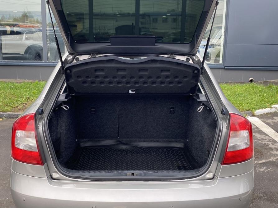 Skoda Octavia II (A5) Рестайлинг Москва  - изображение 10