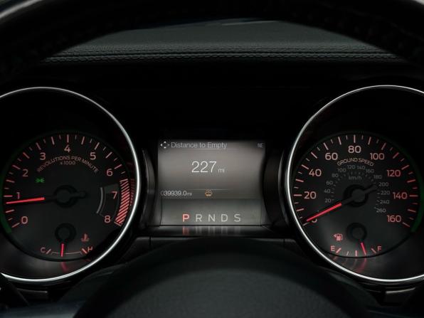 Ford Mustang VI Рестайлинг с пробегом 2022 года, цена 3 599 000 рублей, 64263 км, кабриолет, Автокод Объявления