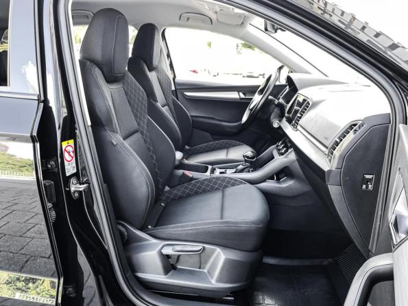 Skoda Karoq I с пробегом 2021 года, цена 2 809 000 рублей, 64865 км, внедорожник, Автокод Объявления