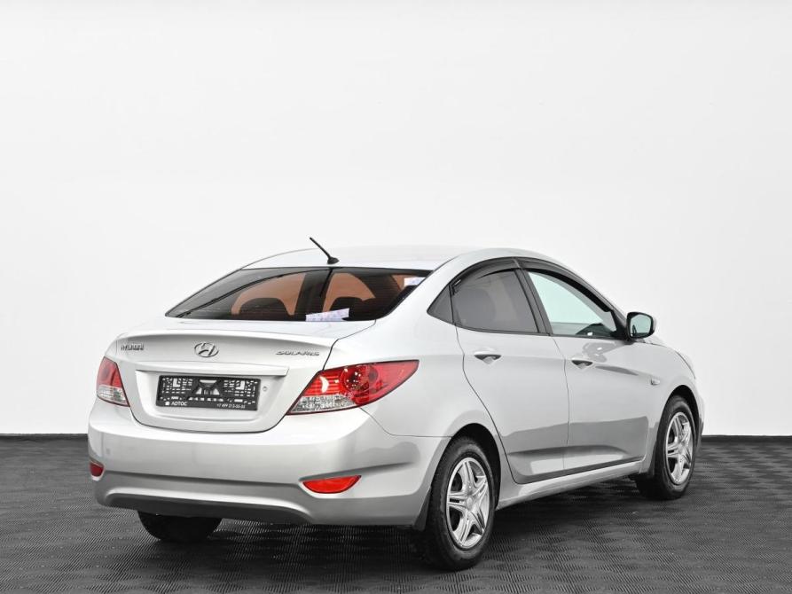 Hyundai Solaris I Москва  - изображение 2