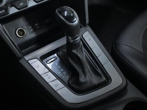 Hyundai Elantra VI (AD) Рестайлинг с пробегом 2020 года, цена 1 530 000 рублей, 146000 км, седан, Автокод Объявления