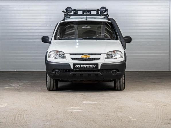 Chevrolet Niva I Рестайлинг с пробегом 2015 года, цена 690 000 рублей, 99304 км, внедорожник, Автокод Объявления