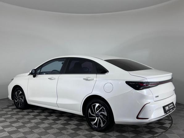 BAIC U5 Plus с пробегом 2023 года, цена 1 245 000 рублей, 45291 км, седан, Автокод Объявления