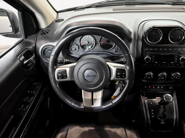Jeep Compass I Рестайлинг с пробегом 2012 года, цена 1 300 000 рублей, 150557 км, внедорожник, Автокод Объявления