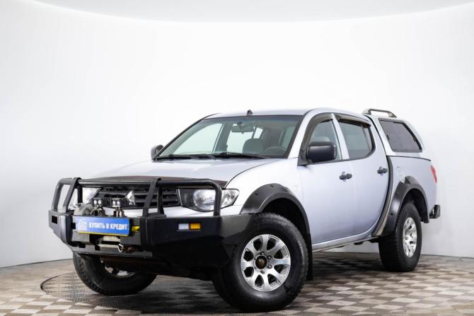 Mitsubishi L200 IV Рестайлинг с пробегом 2013 года, цена 1 899 000 рублей, 202000 км, offers.body_type.unknown, Автокод Объявления