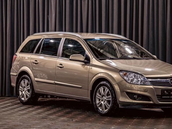 Opel Astra H Рестайлинг с пробегом 2007 года, цена 595 000 рублей, 210199 км, универсал, Автокод Объявления