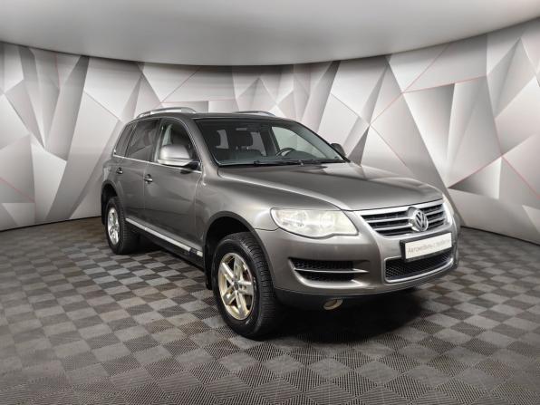 Volkswagen Touareg I Рестайлинг с пробегом 2010 года, цена 1 019 000 рублей, 340914 км, внедорожник, Автокод Объявления
