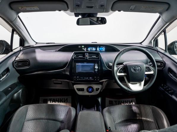 Toyota Prius IV (XW50) с пробегом 2016 года, цена 1 100 000 рублей, 178474 км, лифтбек, Автокод Объявления