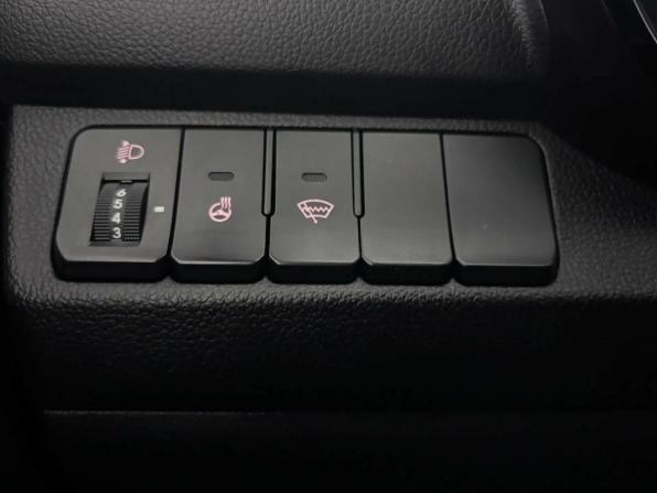 Kia Rio III Рестайлинг с пробегом 2016 года, цена 899 000 рублей, 87314 км, седан, Автокод Объявления