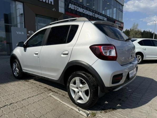 Renault Sandero II Рестайлинг с пробегом 2018 года, цена 1 079 520 рублей, 77946 км, хэтчбек, Автокод Объявления