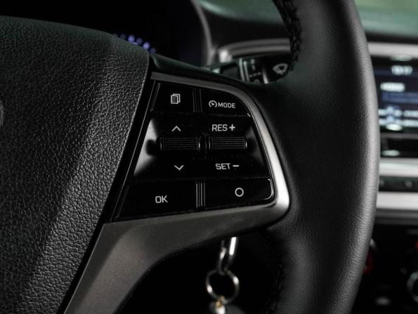 Hyundai Solaris II с пробегом 2019 года, цена 1 449 000 рублей, 97205 км, седан, Автокод Объявления