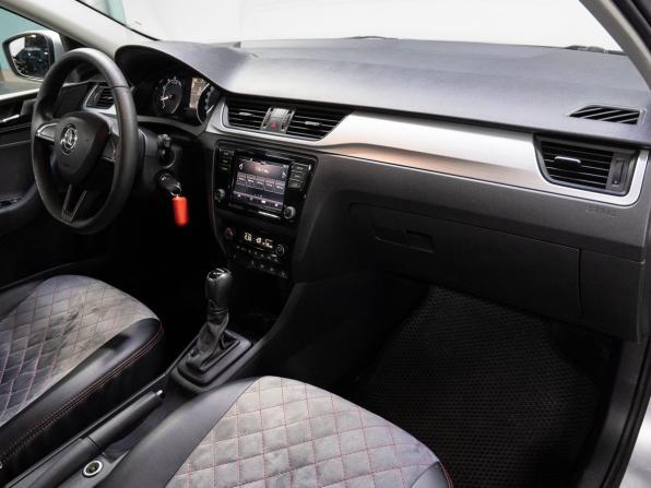 Skoda Rapid I Рестайлинг с пробегом 2018 года, цена 1 159 000 рублей, 142371 км, лифтбек, Автокод Объявления