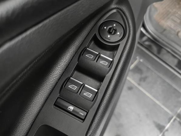 Ford Kuga II Рестайлинг с пробегом 2019 года, цена 1 615 000 рублей, 89764 км, внедорожник, Автокод Объявления