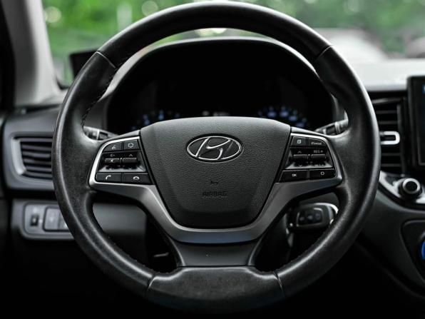 Hyundai Solaris II Рестайлинг с пробегом 2020 года, цена 1 490 000 рублей, 60117 км, седан, Автокод Объявления