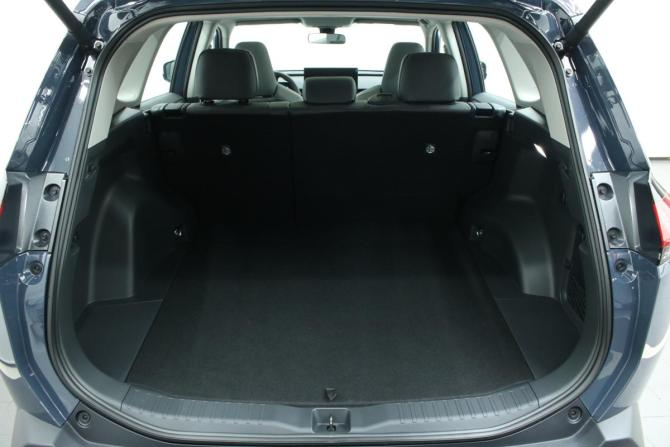 Toyota RAV4 VI (XA60) с пробегом 2026 года, цена 4 295 000 рублей, 50 км, внедорожник, Автокод Объявления