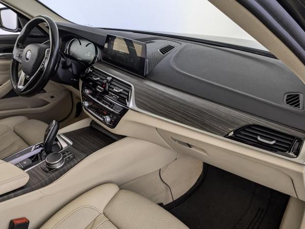 BMW 5 серии VII (G30/G31/G38) с пробегом 2018 года, цена 3 150 000 рублей, 165909 км, седан, Автокод Объявления