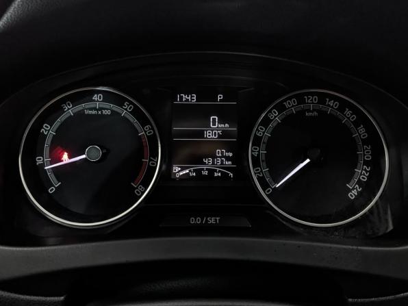 Skoda Rapid I Рестайлинг с пробегом 2019 года, цена 1 550 000 рублей, 43131 км, лифтбек, Автокод Объявления