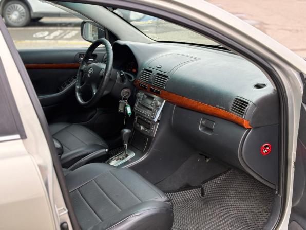 Toyota Avensis II Рестайлинг с пробегом 2008 года, цена 785 000 рублей, 330681 км, седан, Автокод Объявления