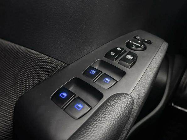 Hyundai Solaris II с пробегом 2018 года, цена 1 249 000 рублей, 81271 км, седан, Автокод Объявления