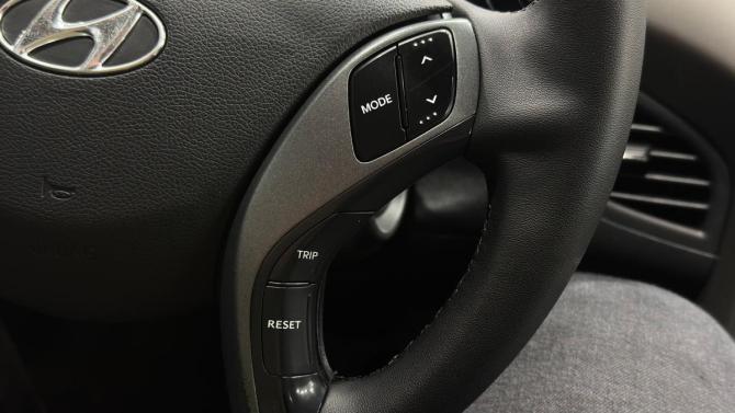 Hyundai Elantra V (MD) с пробегом 2013 года, цена 1 035 000 рублей, 162217 км, седан, Автокод Объявления