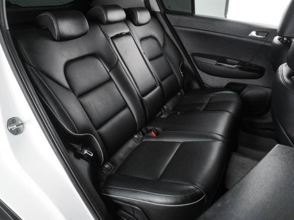Kia Sportage IV Рестайлинг с пробегом 2021 года, цена 2 276 000 рублей, 145846 км, внедорожник, Автокод Объявления