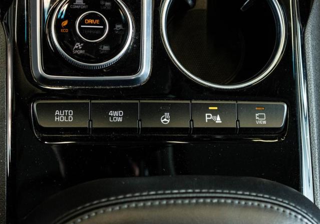 Kia Mohave I Рестайлинг 2 с пробегом 2020 года, цена 4 399 000 рублей, 113174 км, внедорожник, Автокод Объявления