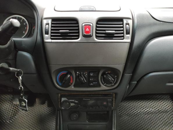 Nissan Almera II (N16) Рестайлинг с пробегом 2006 года, цена 330 000 рублей, 193623 км, седан, Автокод Объявления