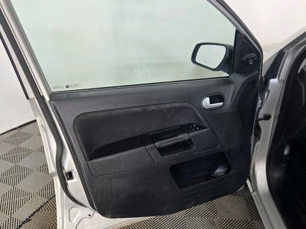 Ford Fusion I Рестайлинг с пробегом 2007 года, цена 349 000 рублей, 140000 км, хэтчбек, Автокод Объявления