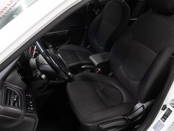 Kia Rio III Рестайлинг с пробегом 2016 года, цена 899 000 рублей, 170471 км, седан, Автокод Объявления