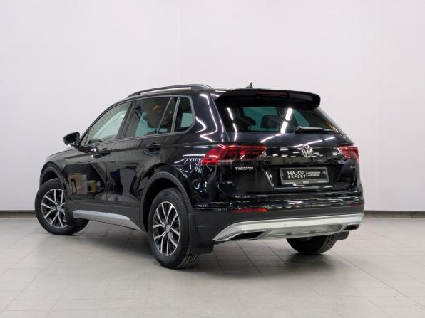 Volkswagen Tiguan II с пробегом 2019 года, цена 2 350 000 рублей, 141508 км, внедорожник, Автокод Объявления