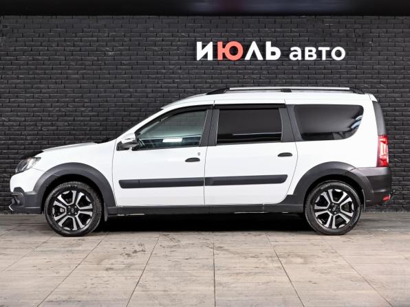 Lada (ВАЗ) Largus I Рестайлинг с пробегом 2024 года, цена 1 320 000 рублей, 15373 км, универсал, Автокод Объявления