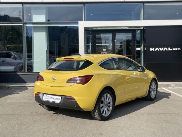 Opel Astra J Рестайлинг с пробегом 2014 года, цена 1 032 000 рублей, 135459 км, хэтчбек, Автокод Объявления