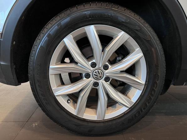 Volkswagen Tiguan II с пробегом 2018 года, цена 2 510 000 рублей, 130831 км, внедорожник, Автокод Объявления